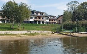 Lipno Apartments Bergmax, Ski Areal Lipno 16Min Dojezd - Resort Male Lipno S Terasou A Zahradkou, Parking Free